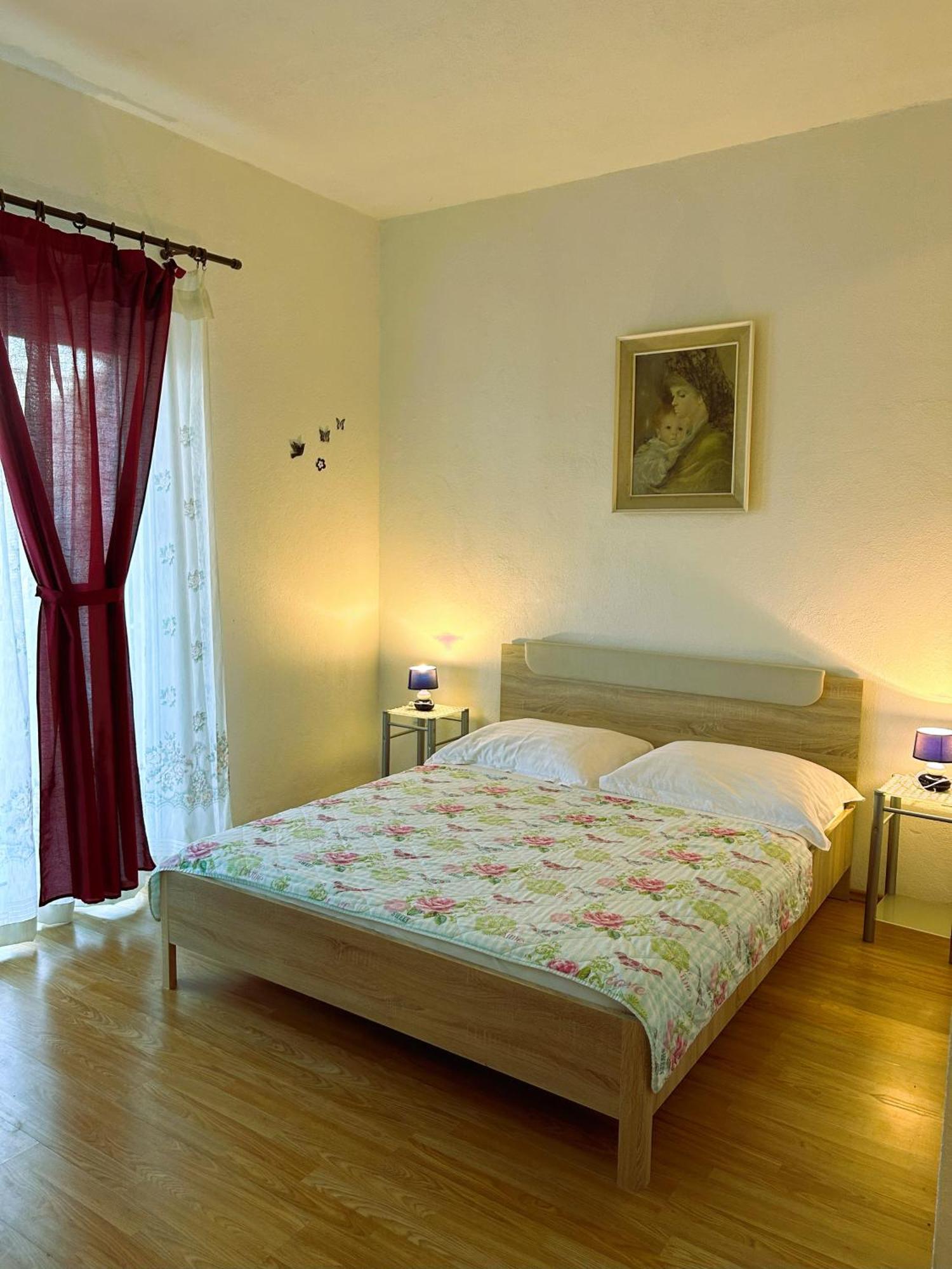 Apartments Valjan Trogir Ngoại thất bức ảnh
